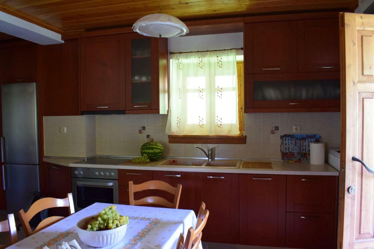 Holiday Home Dionysis Chorefton Exterior foto